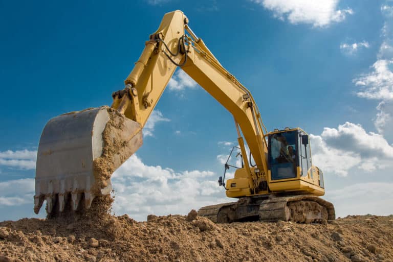 Read more about the article What Qualifies As Heavy Machinery?